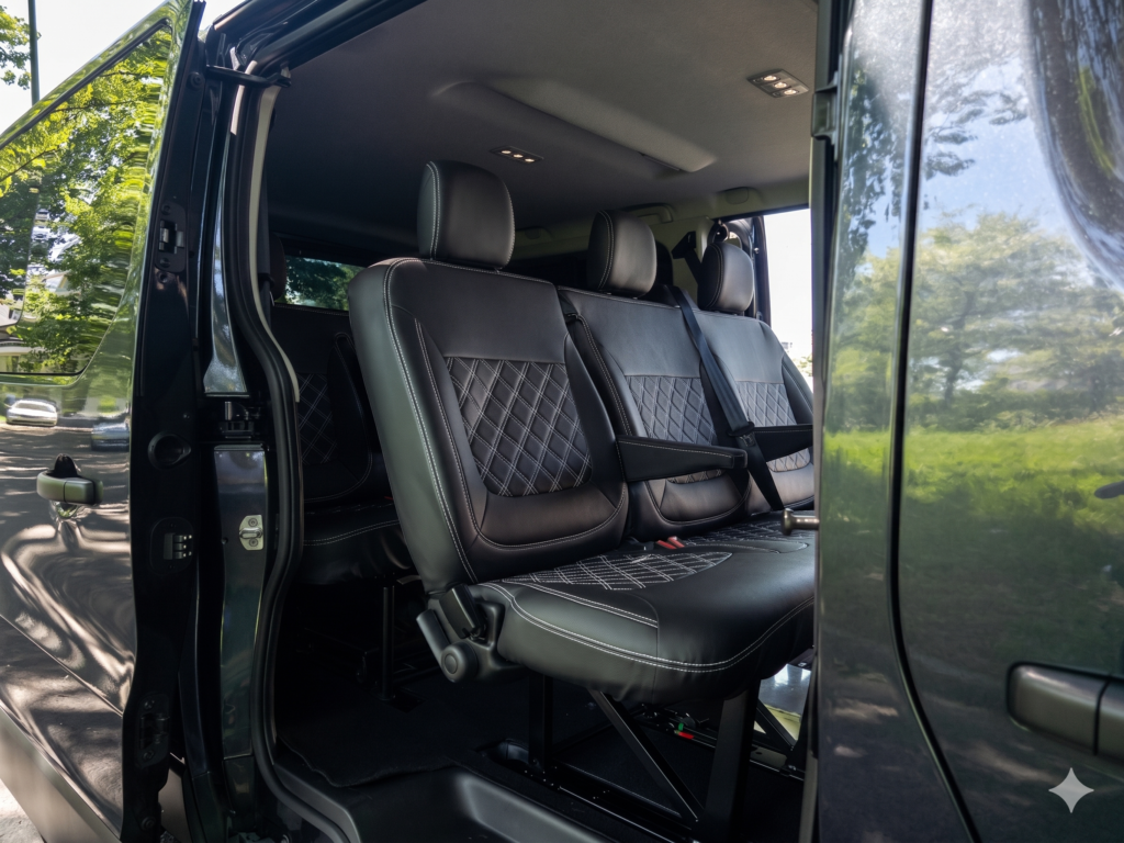 hauffeur service Brussels business van leather seats